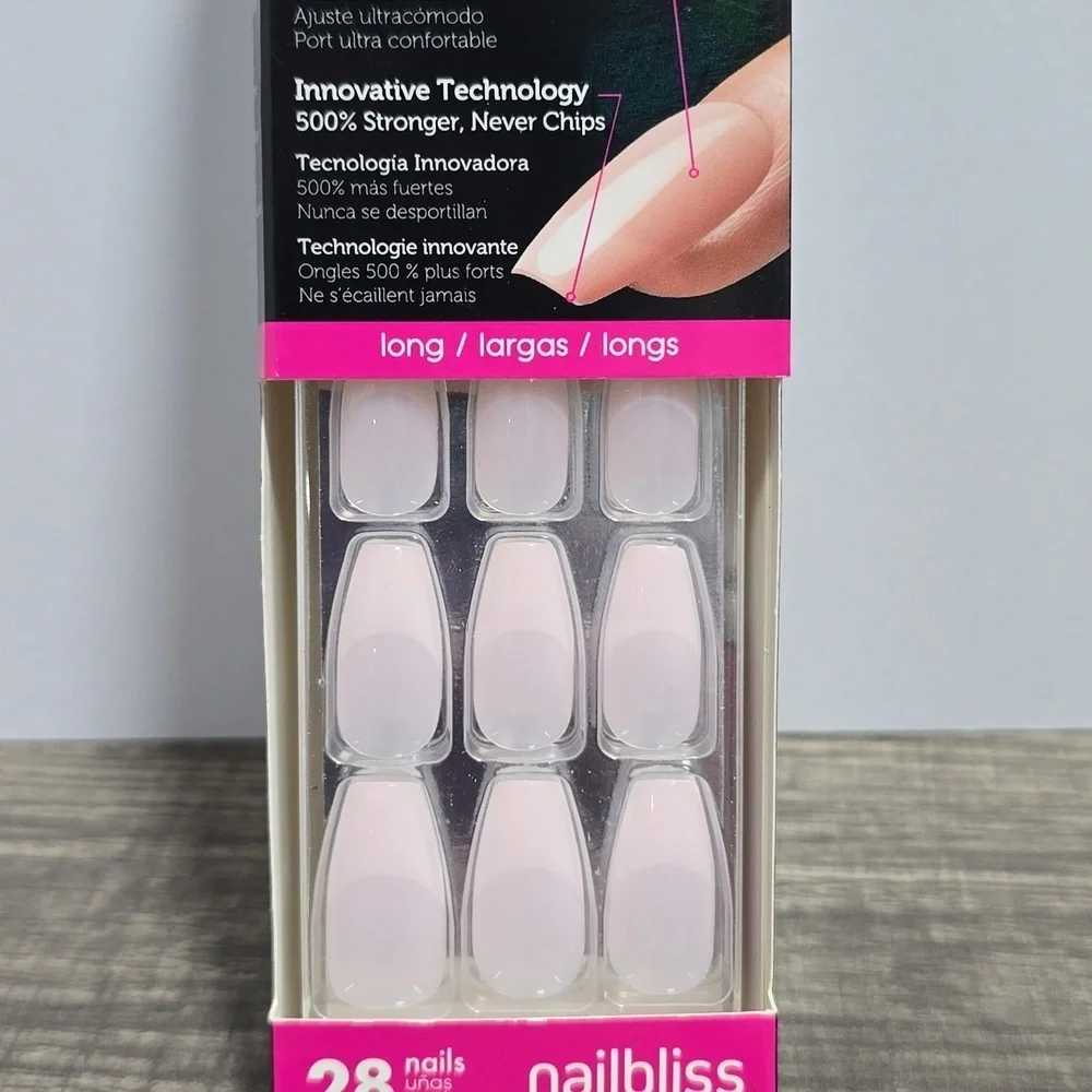 Dashing Diva NailBliss Sculpted Acrylic Nail Kit With 28 Nails Brand New